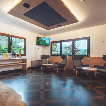 Aparthotel Des Alpes-3